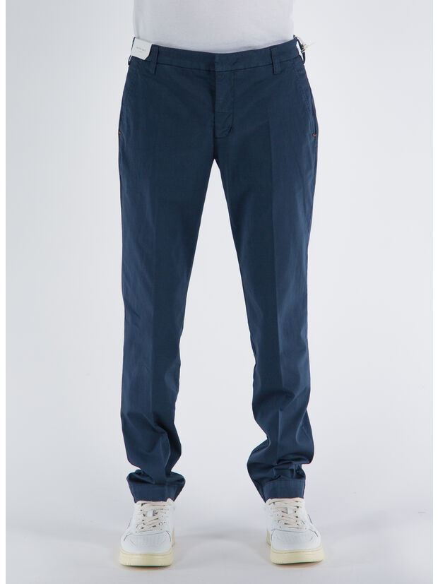 PANTALONE CON TASCHE AMERICANE CHINO, 4001 BLU NOTTE, large