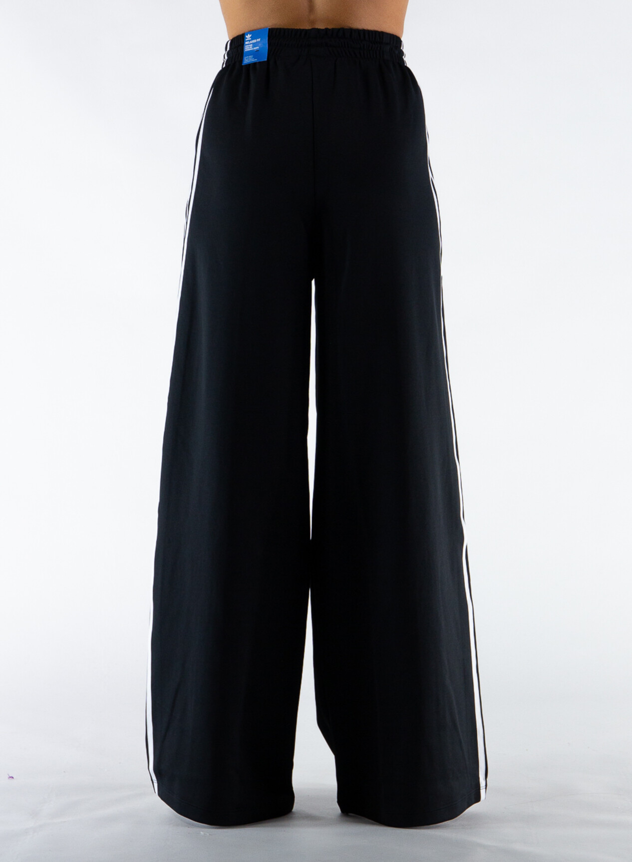 ADIDAS PANTALONI PRIMEBLUE RELAXED WIDE LEG Nero Donna | Selecteur