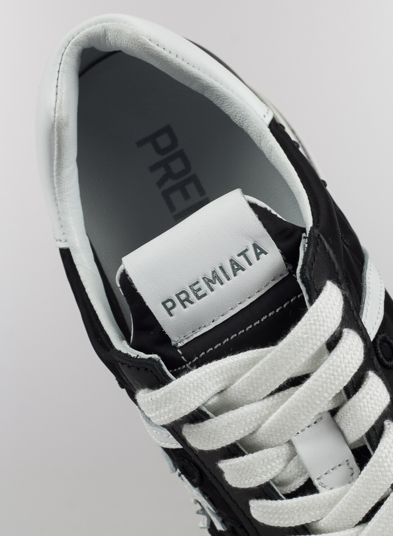 PREMIATA SCARPA BETH 5215 Bianco, Nero Donna | Selecteur