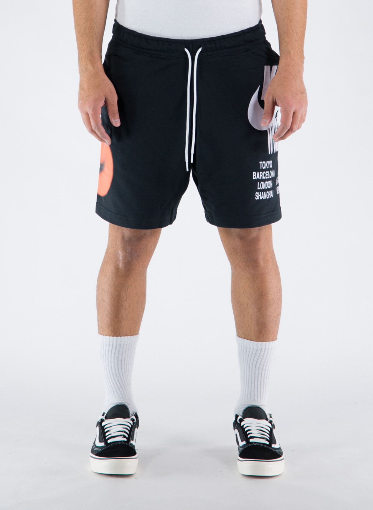 NIKE BERMUDA WORLD TOUR Uomo | Selecteur
