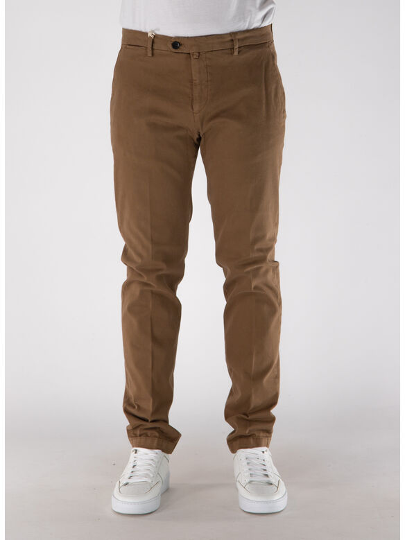 PANTALONE CHINO IN GABARDINA, 00073, medium