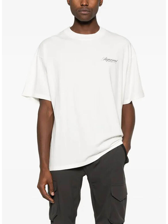 T-SHIRT OWNERS CLUB SCRIPT, FLAT WHITE, medium