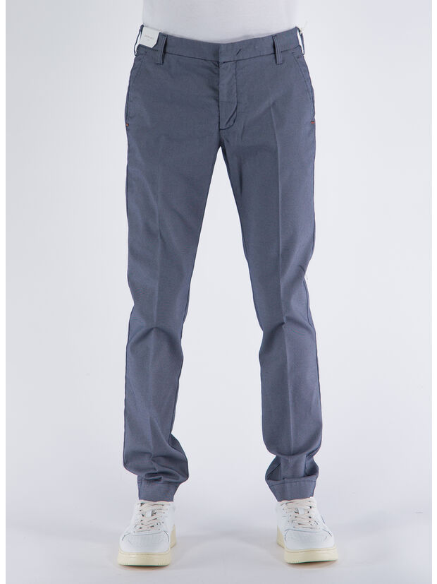 PANTALONE CHINO CON TASCHE AMERICANE, 4017 BLU AVION, large
