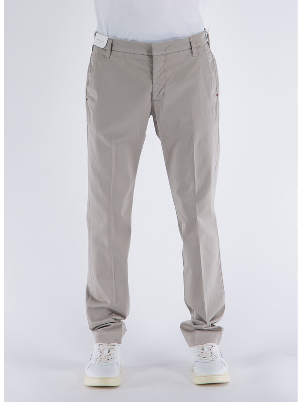 PANTALONE CON TASCHE AMERICANE CHINO, 3008 DESERT SAGE, large