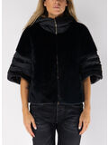 GIACCA IN PELLICCIA SINTETICA CON CAPPUCCIO, 9300 NERO, thumb