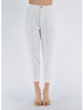 1056 ANTIQUE WHITE