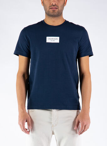 T-SHIRT CHEST BOX LOGO, DW4/CALVINNAVY, small