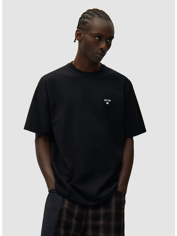 T-SHIRT HEART LOGO, 1 BLACK, large