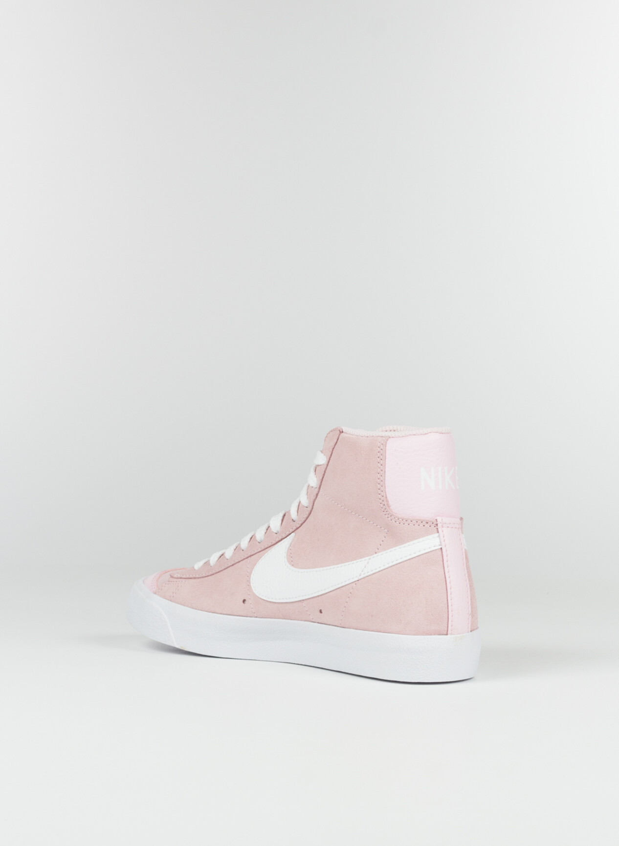 NIKE SCARPA BLAZER MID VINTAGE '77 Rosa Donna | Selecteur
