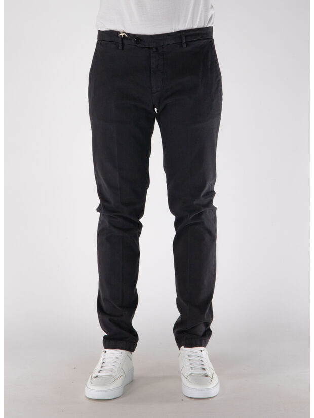 PANTALONE CHINO IN GABARDINA, 00090, large
