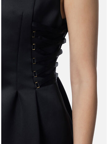 ABITO SMANICATO IN DUCHESSE CON SCOLLO A BARCA, 110 NERO, small