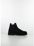 902 BLACK
