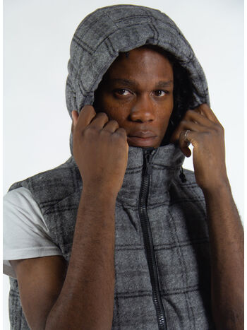 SMANICATO NANDE, 910, small