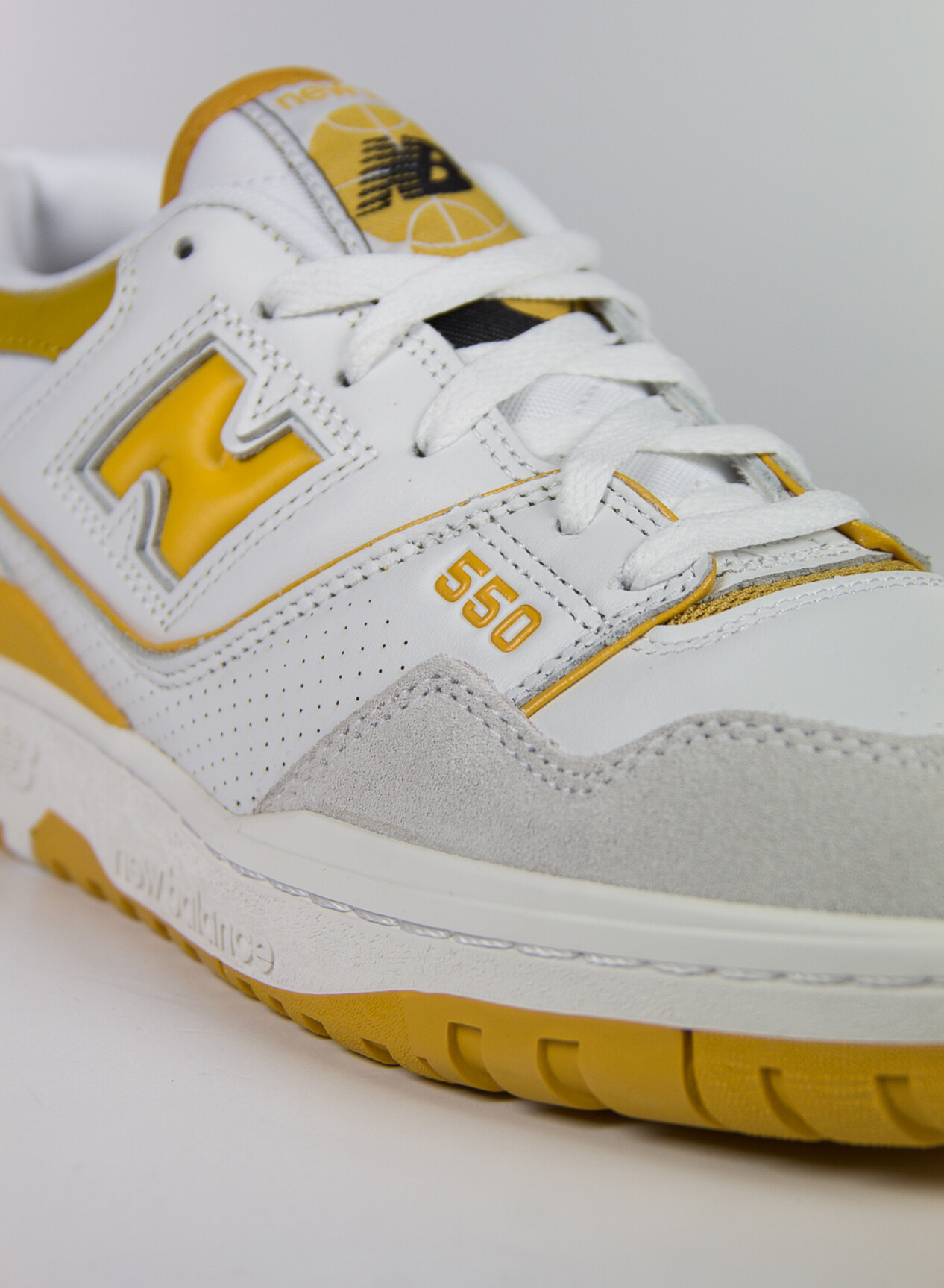 New balance 550 shop uomo giallo