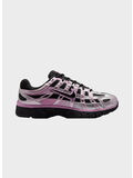 002 BLACK/BLACK-PINK FOAM-LT MAGENTA
