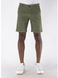 SHORT CHINO STRETCH GABARDINE, 082 VERDE MILITARE/MILITARY GREEN, thumb