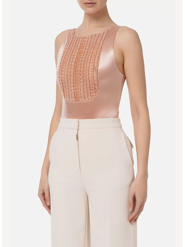 BODY, 181 CARNE, large