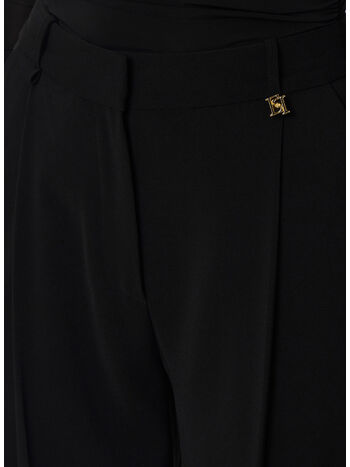 PANTALONI IN CR&Ecirc;PE LEGGERO CON LOGO CHARM, 110 NERO, small